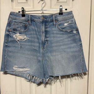 AEO Highest Rise 90s Boyfriend Short Blue Jean Shorts Distressed Frayed Size 12